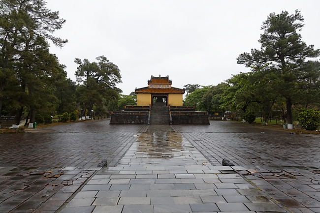 Hué-Tombeau de Minh Mang-042